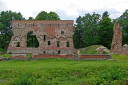 viljandi castle ruins