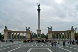 heroes square budapest hungary