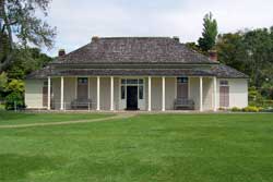 waitangi treaty house bay of islands new zealand