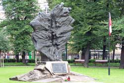 memorial to polish victims of stalinism poznan poland